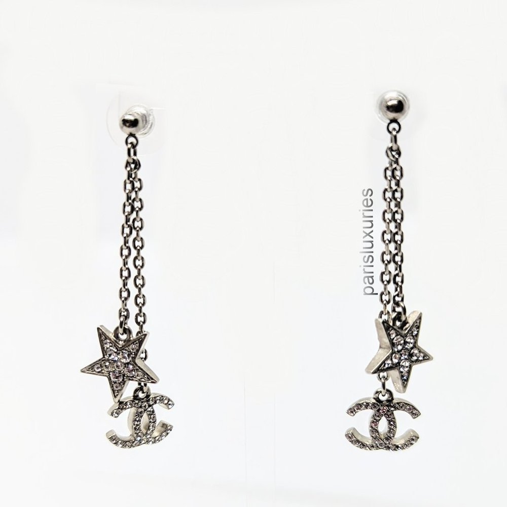 CHANEL Long Dangle Stars Crystals Rhinestones CC Chain Earrings